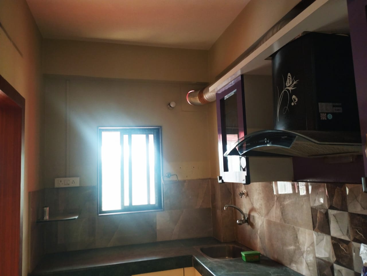 Unfurnished 3bhk in Hengrabari Rd, Lichubagan, Hengrabari, Guwahati, Assam, India for Rent